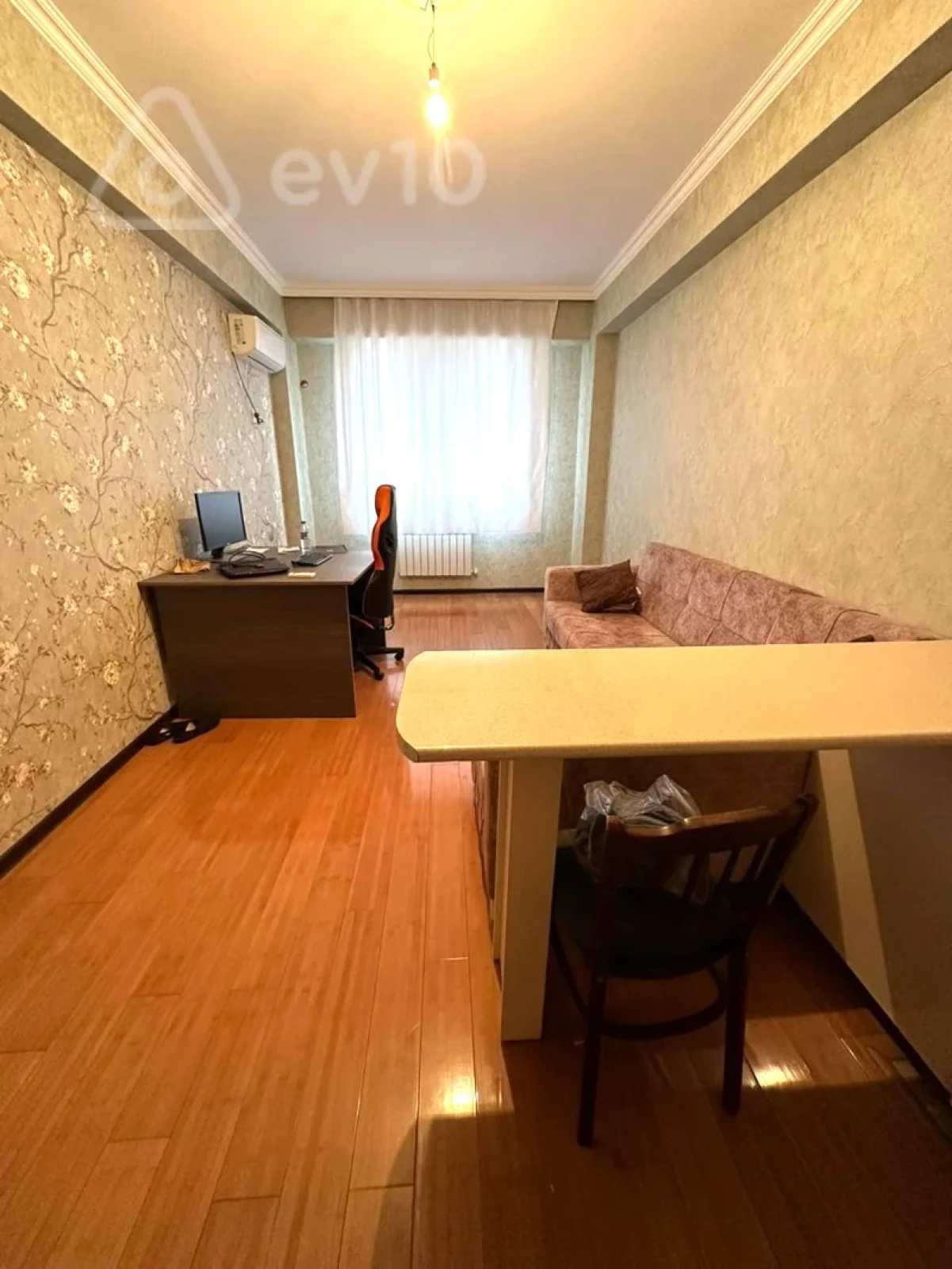 Kirayə verilir 2 otaqlı yeni tikili 50 m²