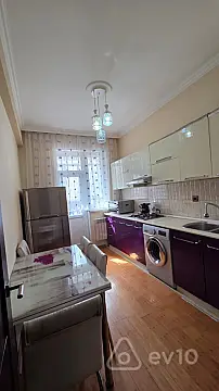 Kirayə verilir 2 otaqlı yeni tikili 62 m²