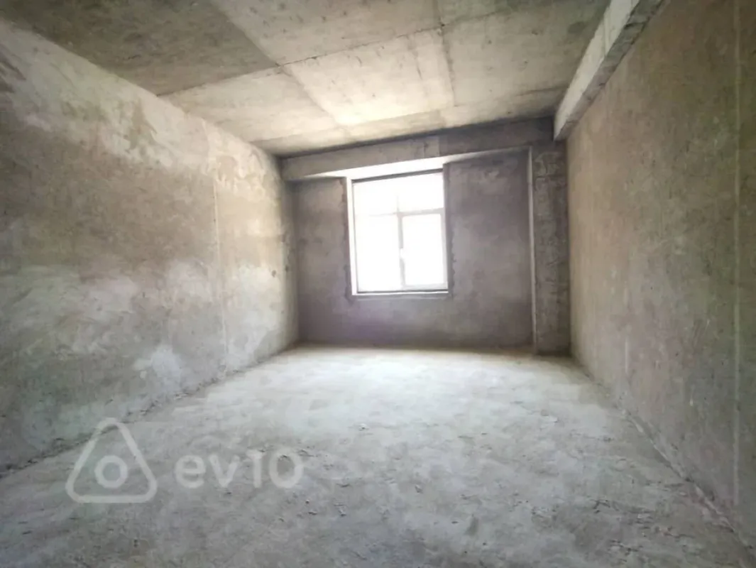 Satılır 3 otaqlı yeni tikili 140 m²