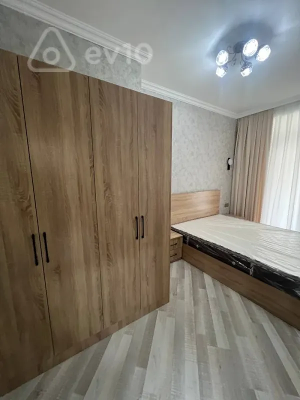 Kirayə verilir 2 otaqlı yeni tikili 55 m²