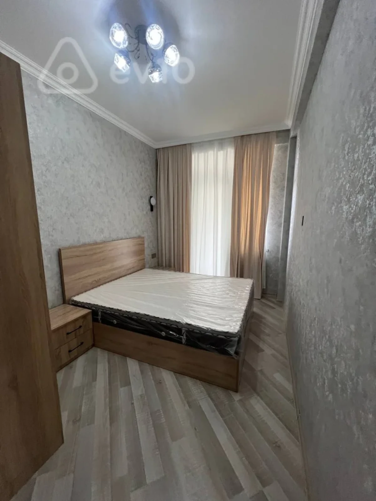 Kirayə verilir 2 otaqlı yeni tikili 55 m²
