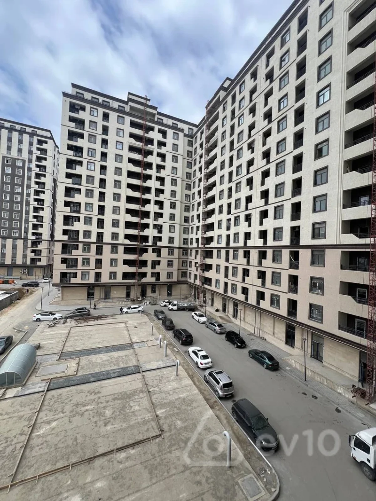 Kirayə verilir 2 otaqlı yeni tikili 55 m²