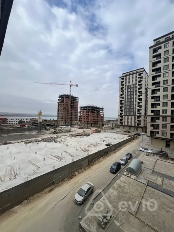 Kirayə verilir 2 otaqlı yeni tikili 55 m²