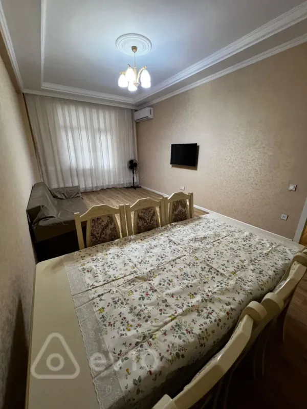 Kirayə verilir 2 otaqlı yeni tikili 100 m²