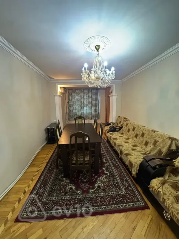 Kirayə verilir 3 otaqlı köhnə tikili 75 m²