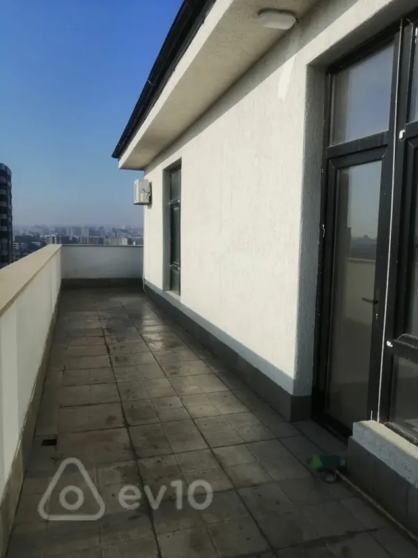 Satılır 3 otaqlı yeni tikili 95 m²