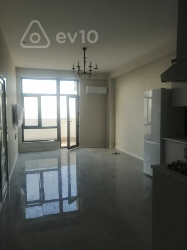 Satılır 3 otaqlı yeni tikili 95 m²