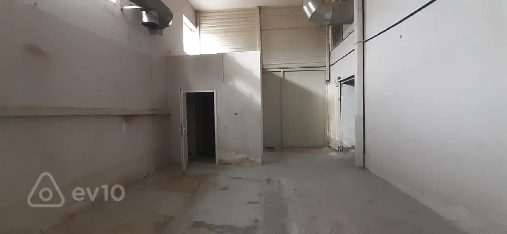 Kirayə verilir mənzil 750 m²