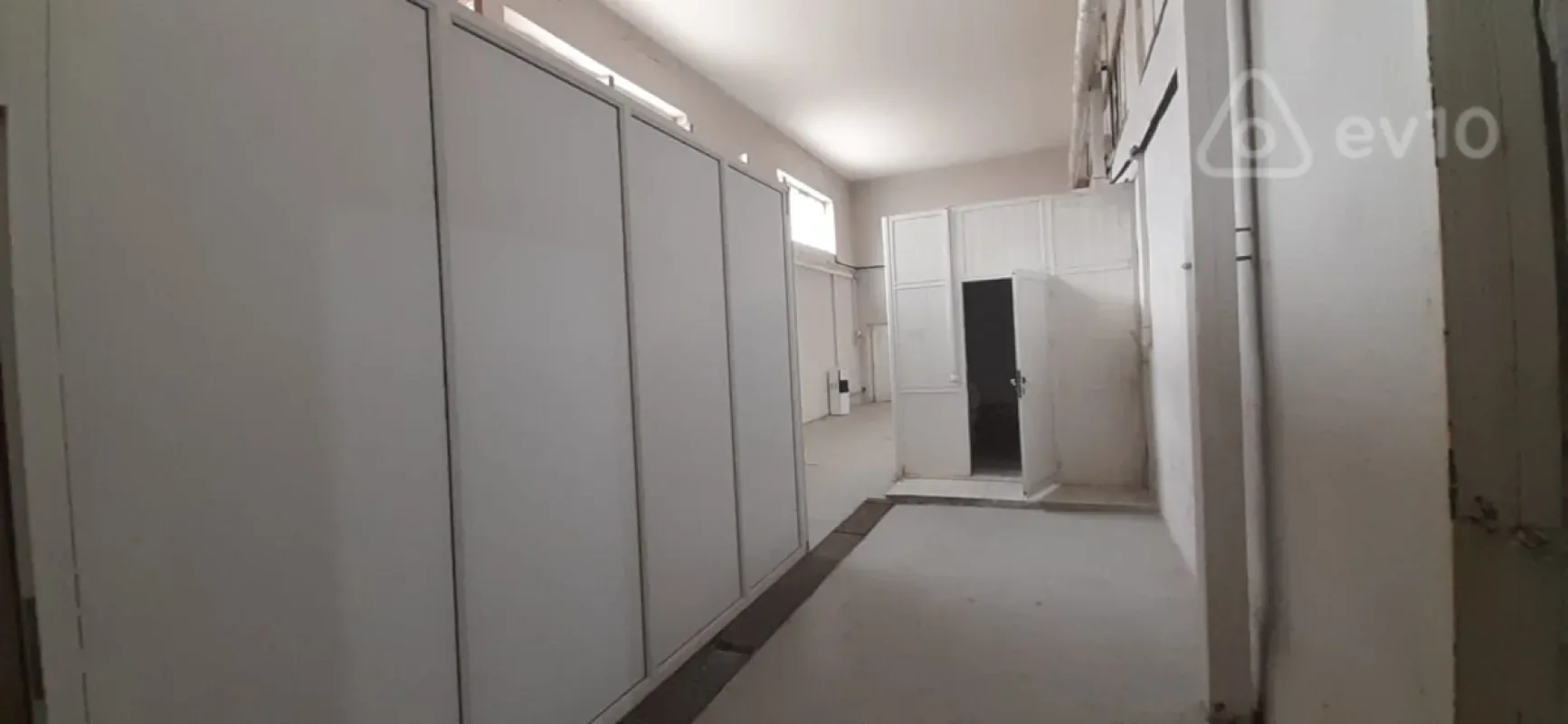 Kirayə verilir mənzil 750 m²