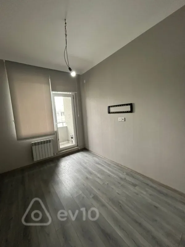 Satılır 2 otaqlı yeni tikili 48 m²