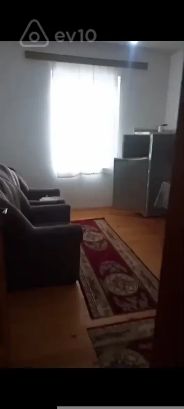 Kirayə verilir 3 otaqlı həyət evi 60 m²