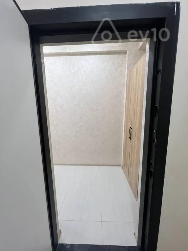 Kirayə verilir 2 otaqlı yeni tikili 83 m²