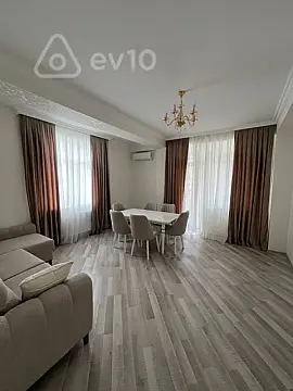 Kirayə verilir 2 otaqlı yeni tikili 83 m²