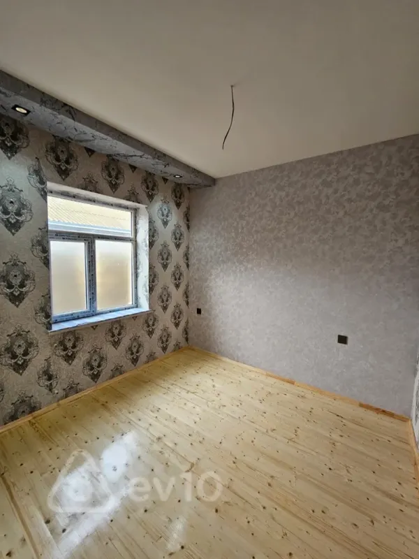 Satılır 3 otaqlı yeni tikili 200 m²