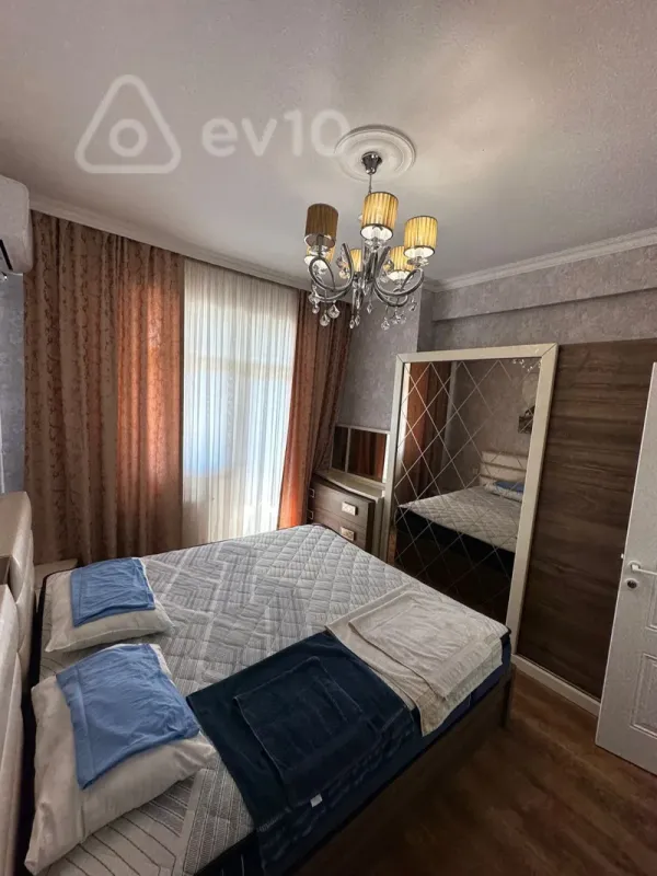 Kirayə verilir 2 otaqlı yeni tikili 70 m²