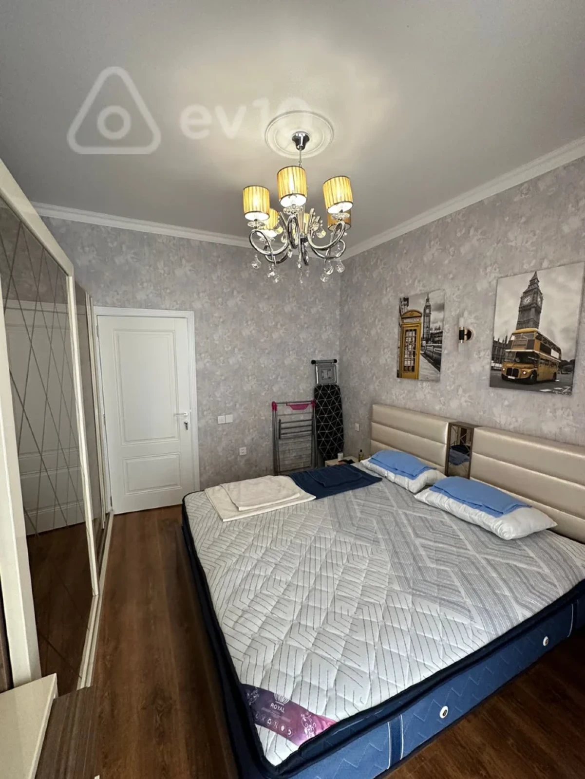 Kirayə verilir 2 otaqlı yeni tikili 70 m²