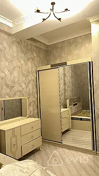 Satılır 2 otaqlı yeni tikili 63 m²