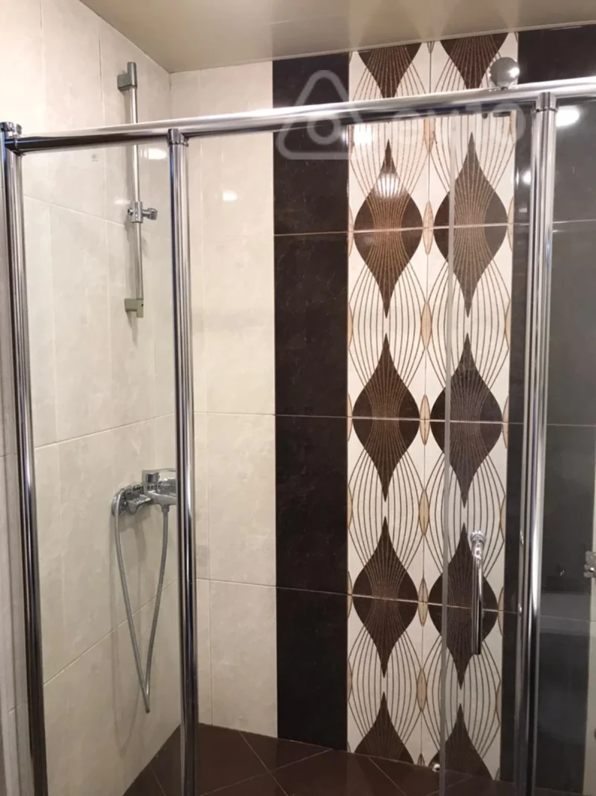 Kirayə verilir 2 otaqlı yeni tikili 68 m²