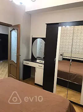 Kirayə verilir 2 otaqlı yeni tikili 68 m²