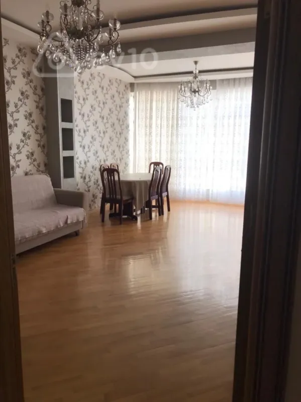 Kirayə verilir 2 otaqlı yeni tikili 68 m²
