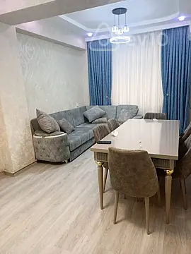 Kirayə verilir 2 otaqlı yeni tikili 60 m²