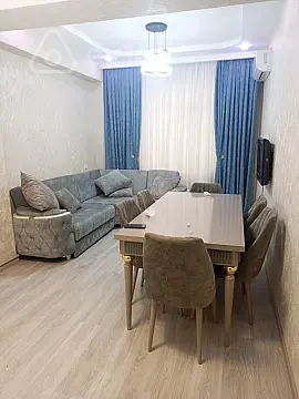 Kirayə verilir 2 otaqlı yeni tikili 60 m²