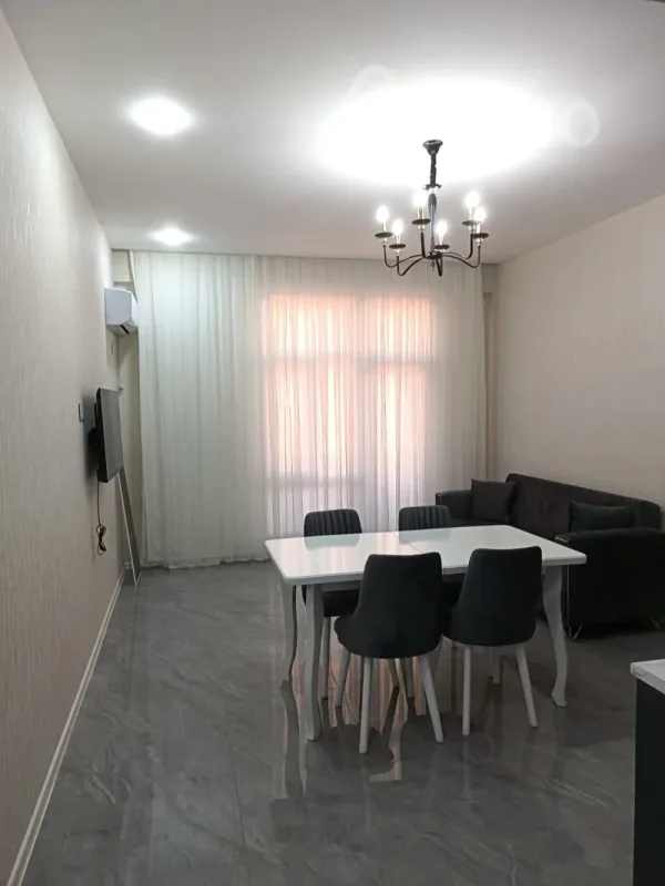 Satılır 2 otaqlı yeni tikili 71 m²
