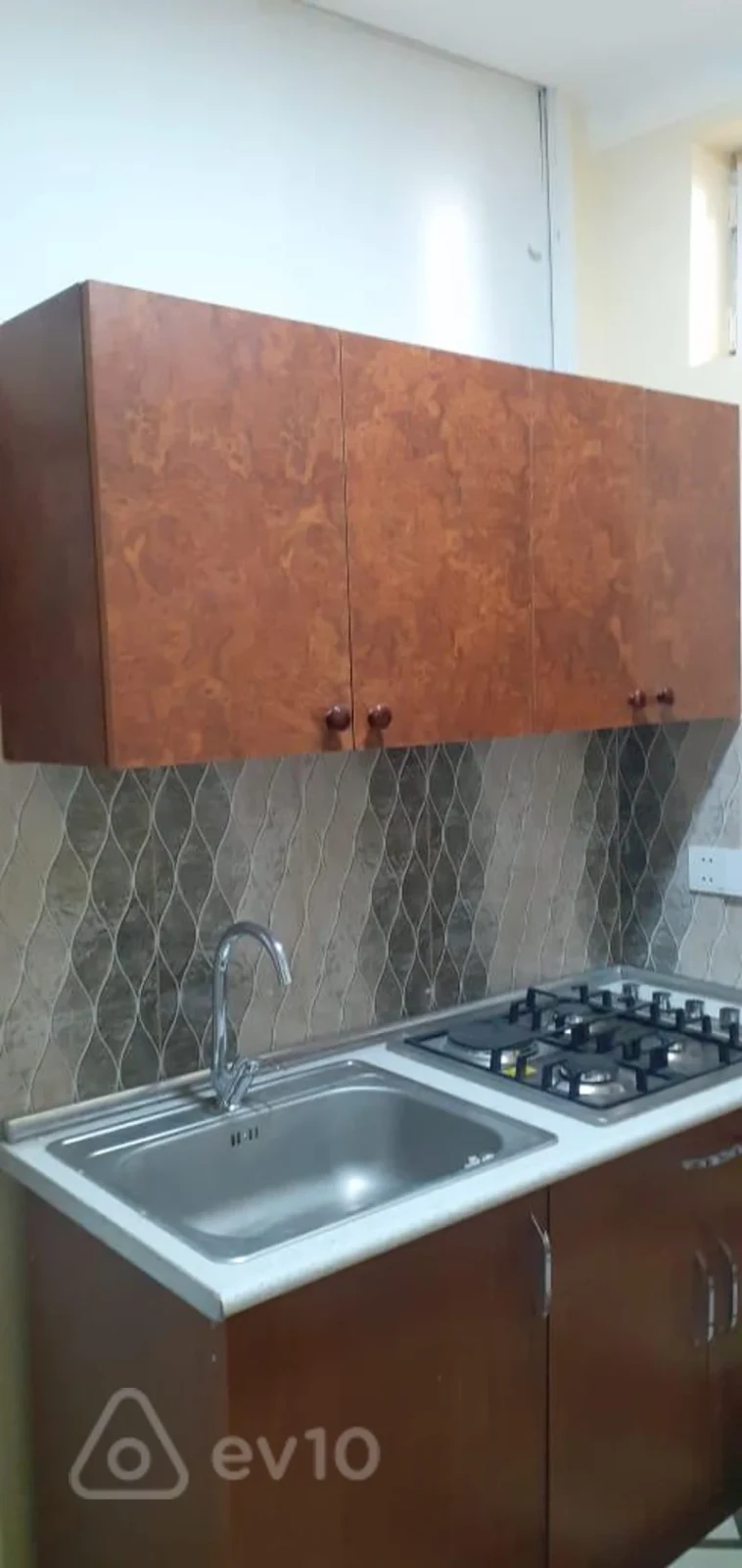 Kirayə verilir 2 otaqlı həyət evi 40 m²