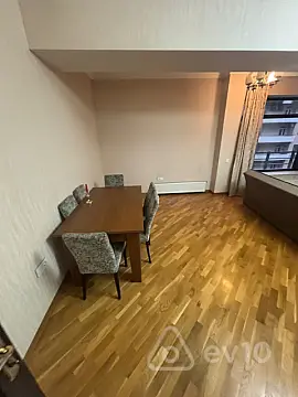 Kirayə verilir 2 otaqlı yeni tikili 100 m²