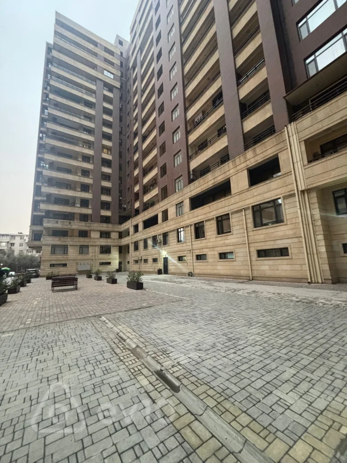 Kirayə verilir 2 otaqlı yeni tikili 100 m²