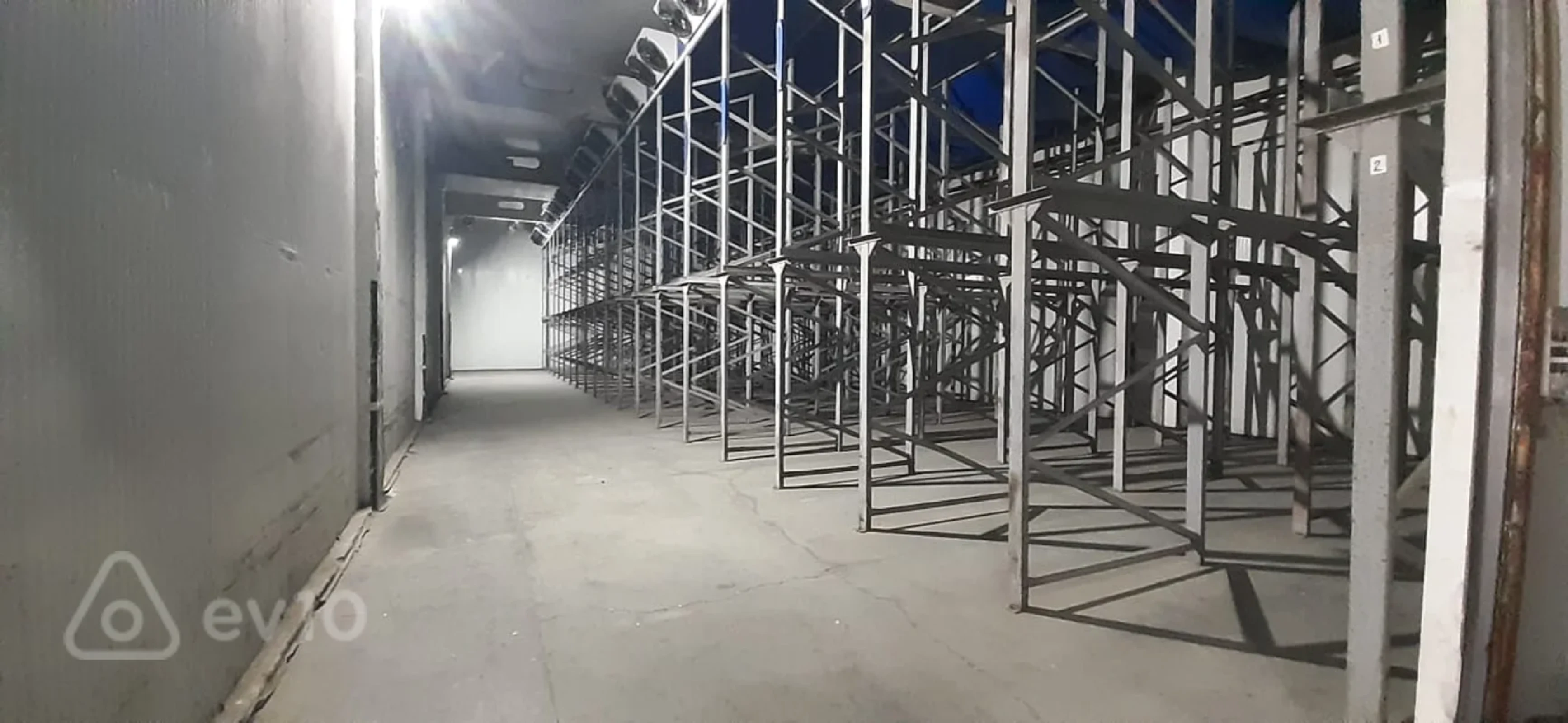 Kirayə verilir mənzil 350 m²