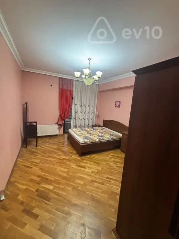 Kirayə verilir 2 otaqlı yeni tikili 100 m²