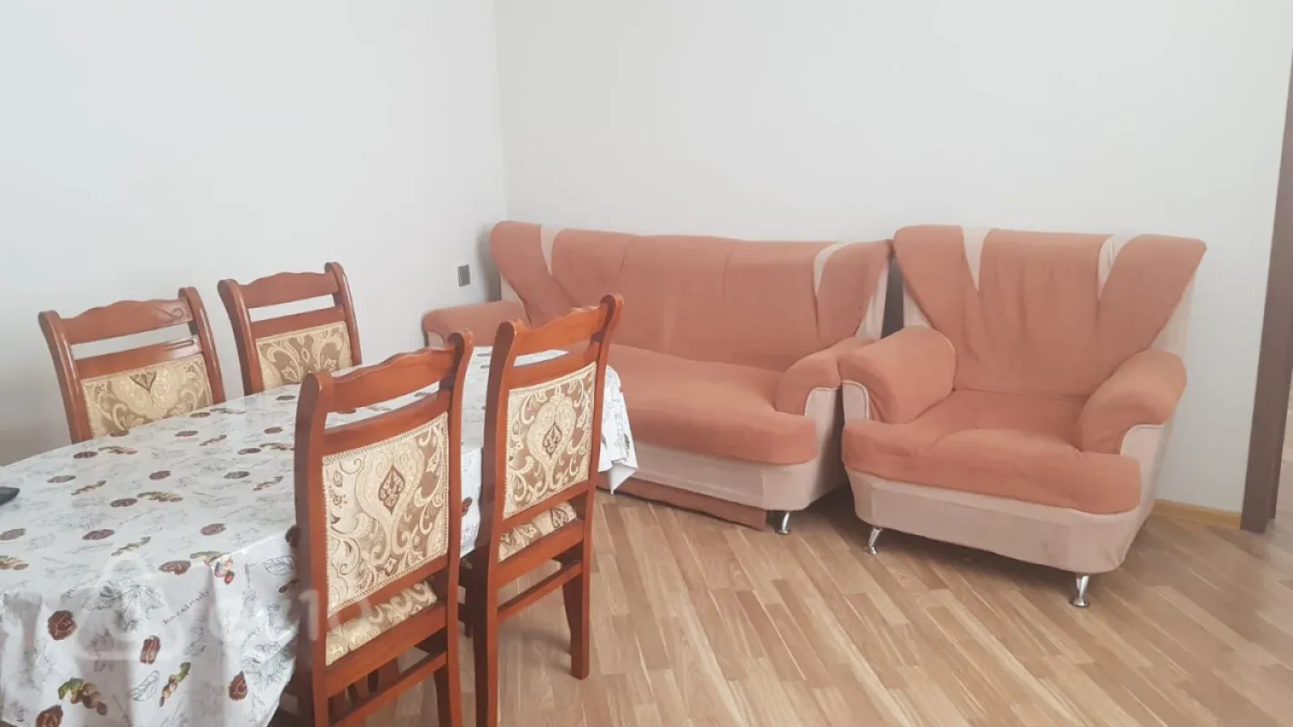 Kirayə verilir 2 otaqlı həyət evi 50 m²
