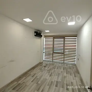 Kirayə verilir 5 otaqlı ofis 188 m²