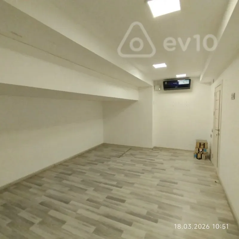 Kirayə verilir 5 otaqlı ofis 188 m²