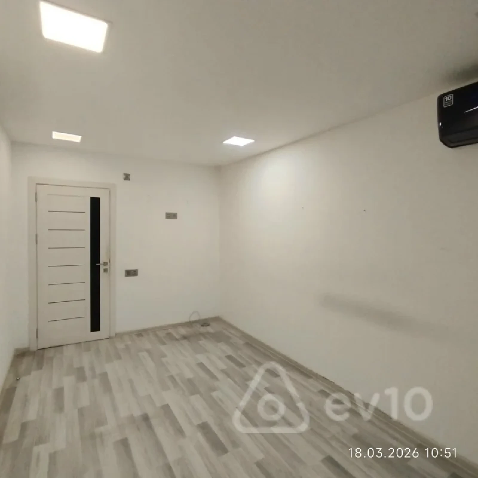 Kirayə verilir 5 otaqlı ofis 188 m²