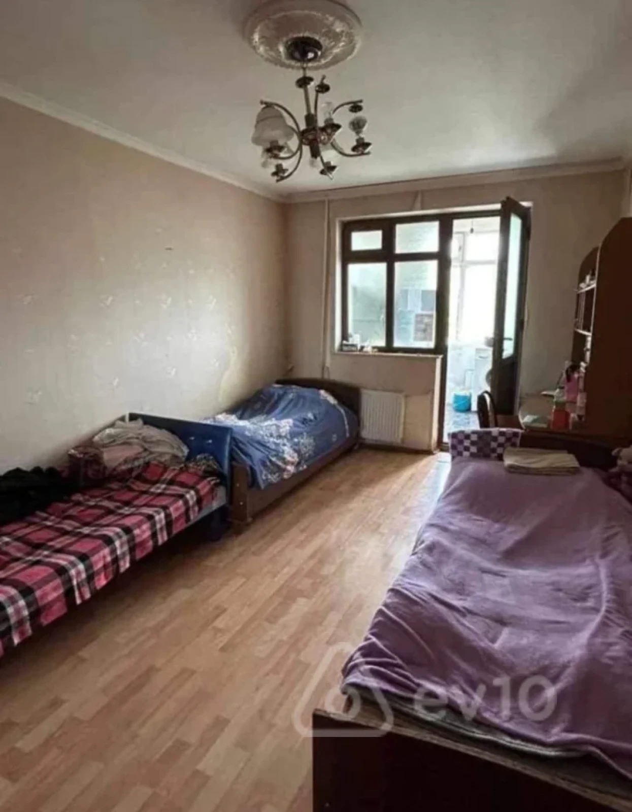 Kirayə verilir 2 otaqlı köhnə tikili 38 m²
