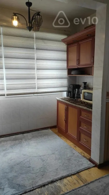 Satılır 3 otaqlı köhnə tikili 76 m²