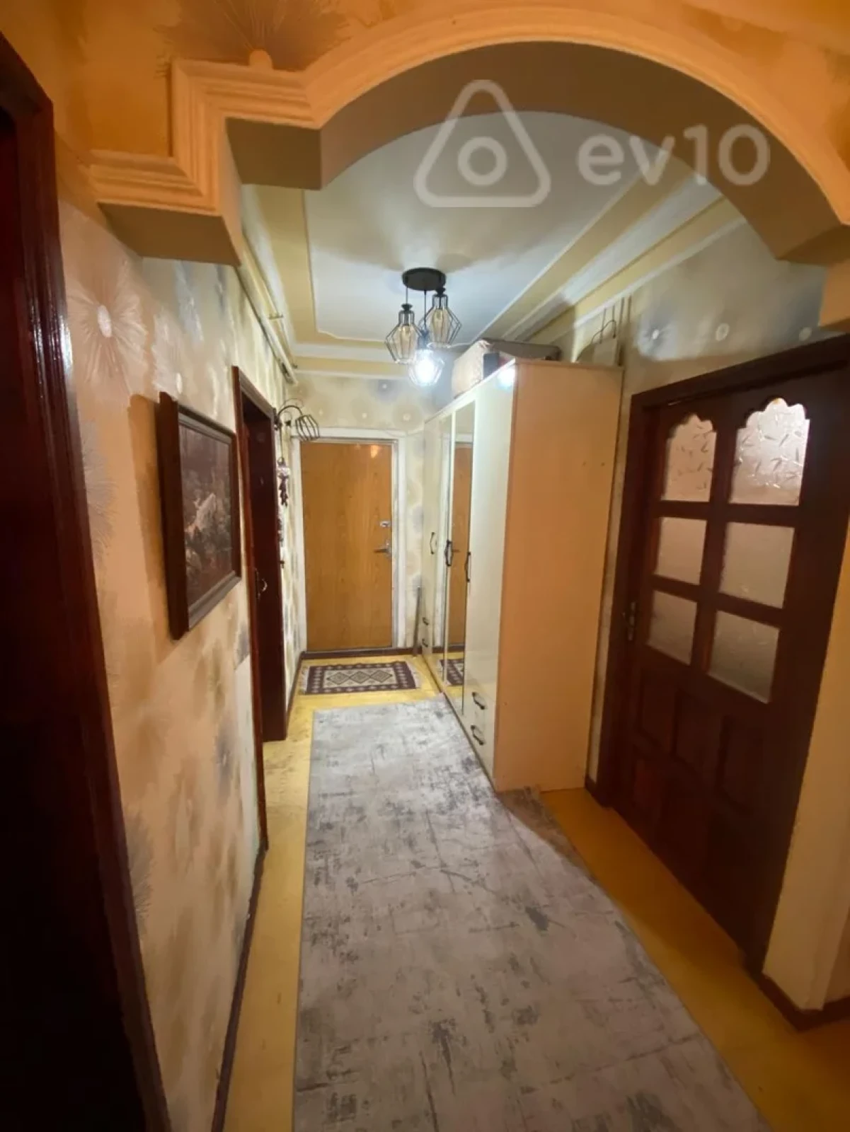 Satılır 3 otaqlı köhnə tikili 76 m²