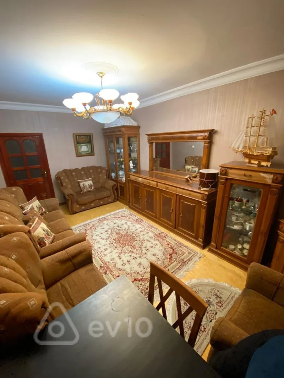 Satılır 3 otaqlı köhnə tikili 76 m²