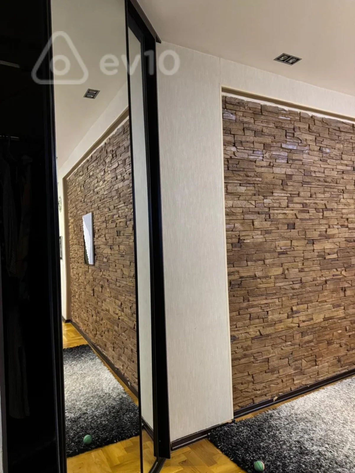 Satılır 3 otaqlı yeni tikili 120 m²