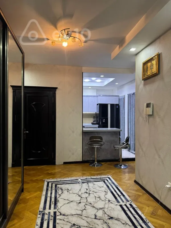 Satılır 3 otaqlı yeni tikili 120 m²