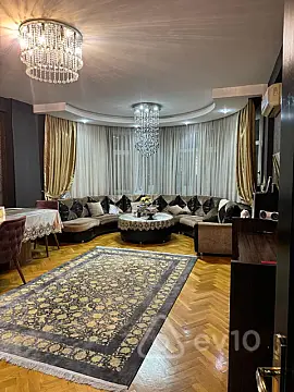 Satılır 3 otaqlı yeni tikili 120 m²
