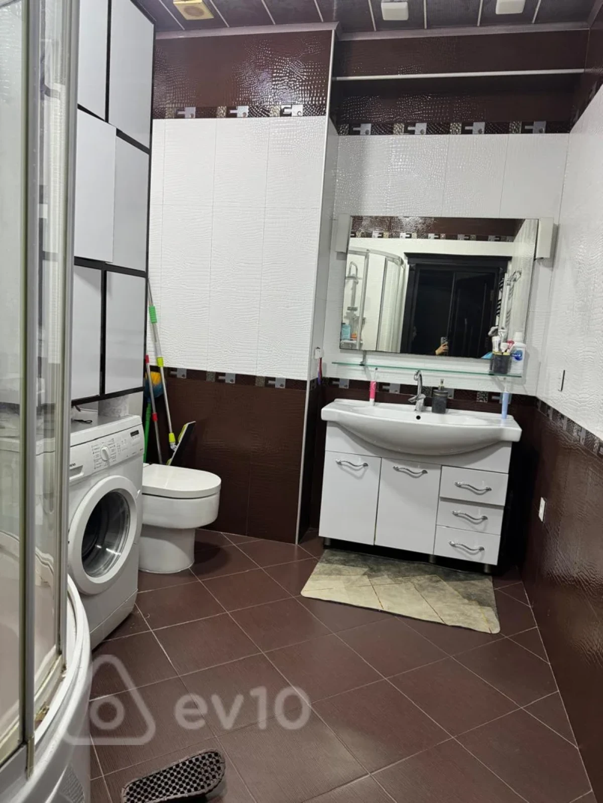 Satılır 3 otaqlı yeni tikili 120 m²
