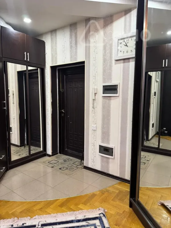 Satılır 3 otaqlı yeni tikili 120 m²