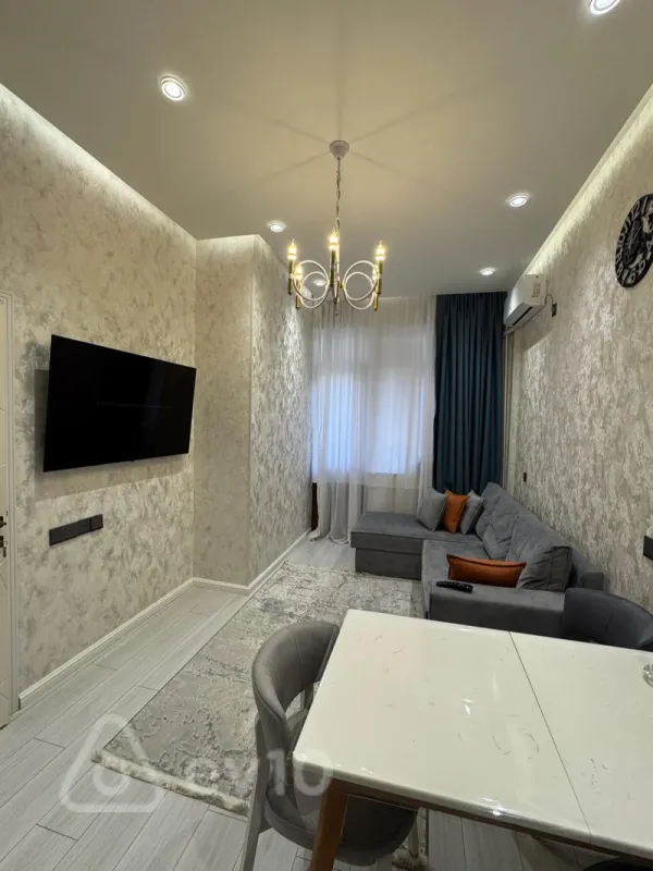 Kirayə verilir 2 otaqlı yeni tikili 48 m²
