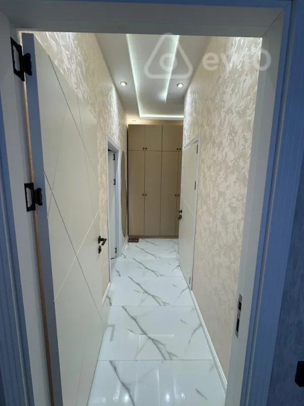 Kirayə verilir 2 otaqlı yeni tikili 48 m²
