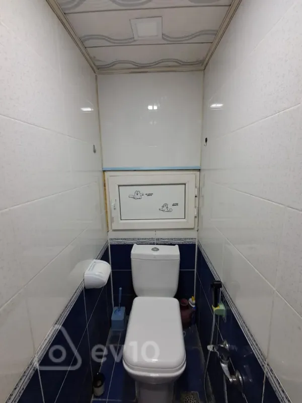 Satılır 3 otaqlı köhnə tikili 85 m²