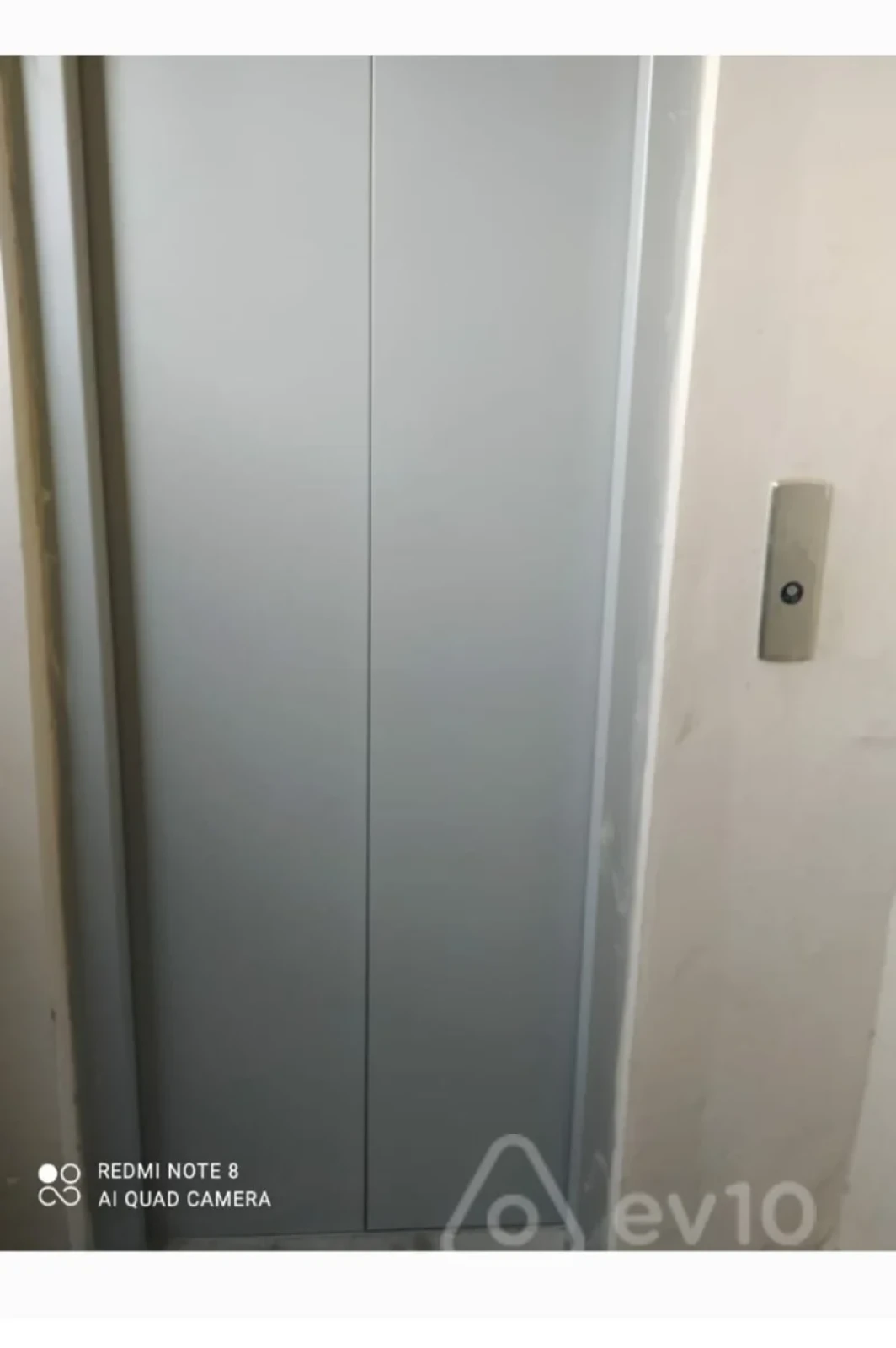 Kirayə verilir 2 otaqlı köhnə tikili 51 m²