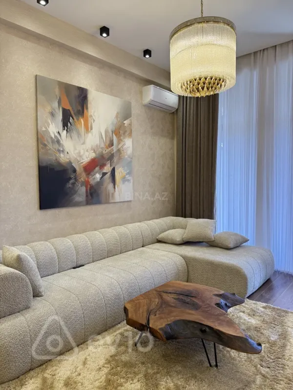 Kirayə verilir 2 otaqlı yeni tikili 92 m²